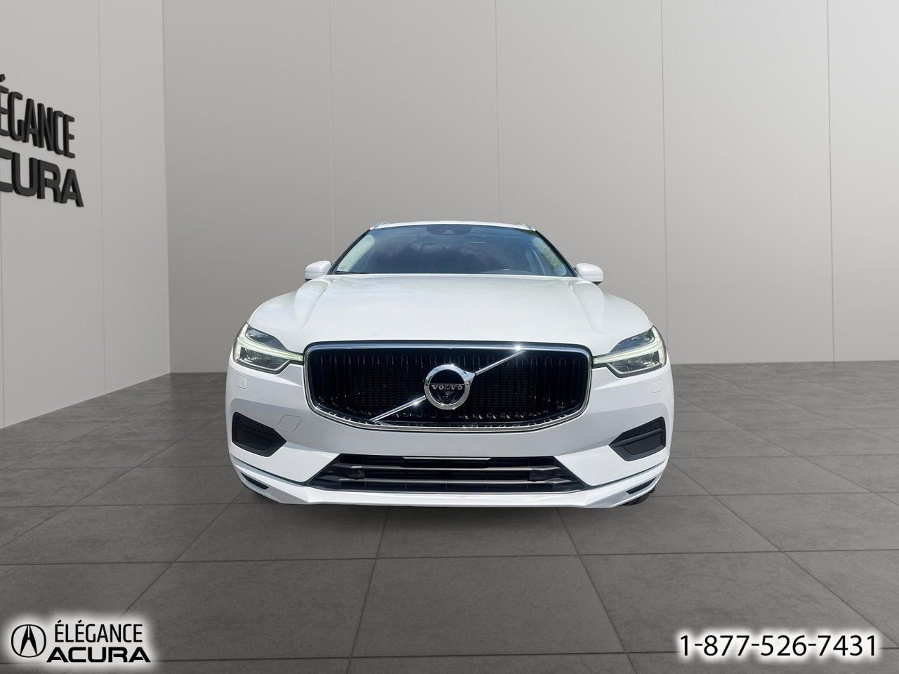 2018 Volvo XC60 Momentum | A8910 White Granby - photo #1