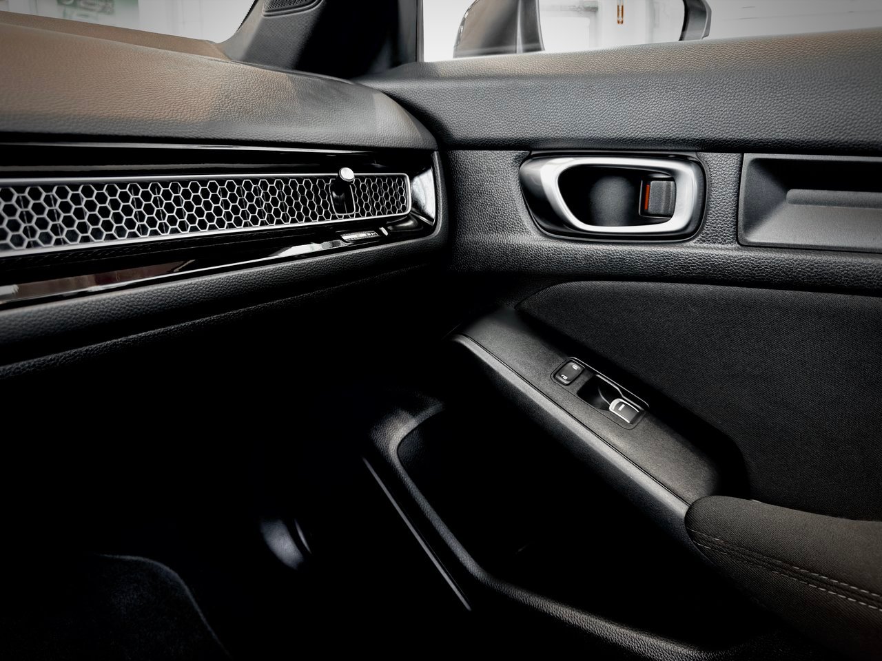 Honda Civic Sedan 2022 Blanc Notre-Dame-des-Prairies - photo #29