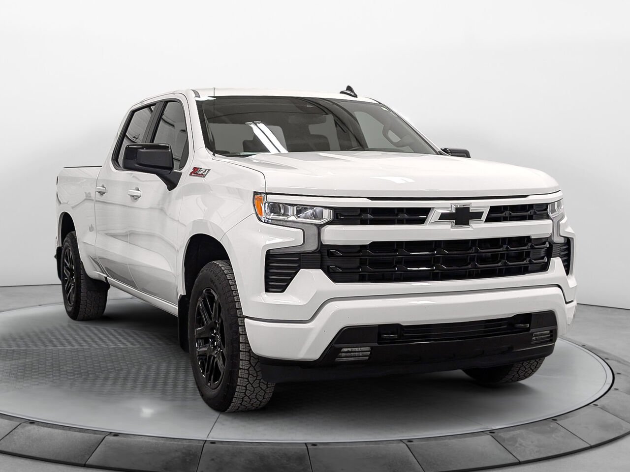 CHEVROLET Silverado 1500 RST 4WD Crew Cab Moteur V8 5.3L 2026 Autre Sherbrooke - photo #2