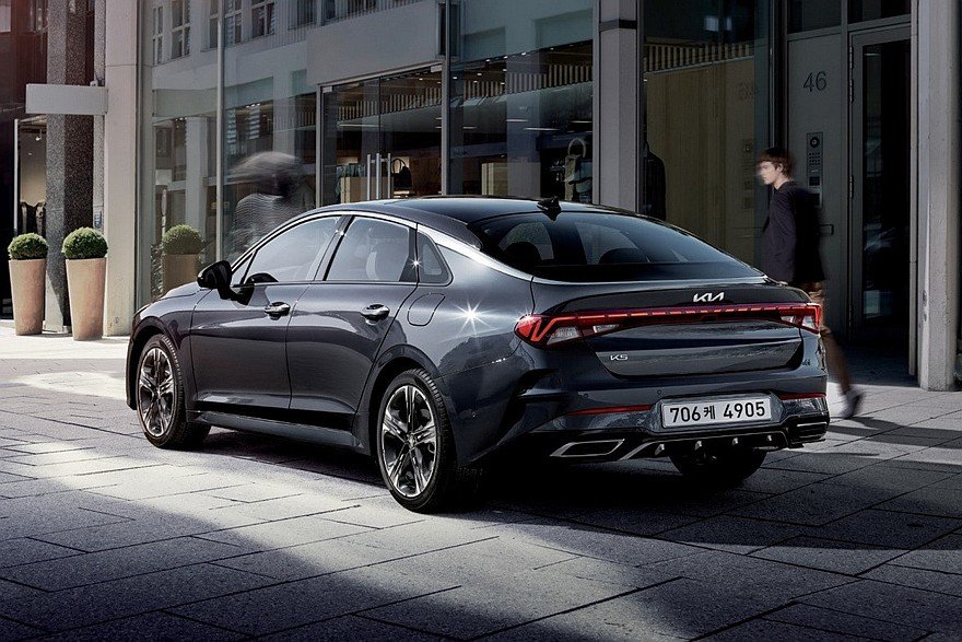 2021 Kia K5 Black Saint-Eustache - photo #2