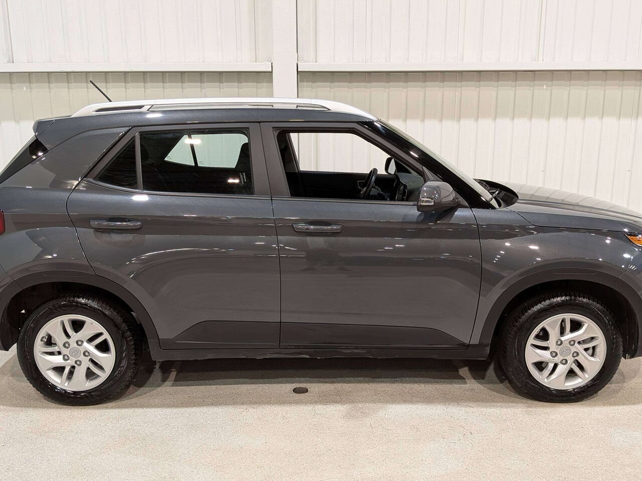 2026 Hyundai Venue Preferred IVT Grey Val-David - photo #7