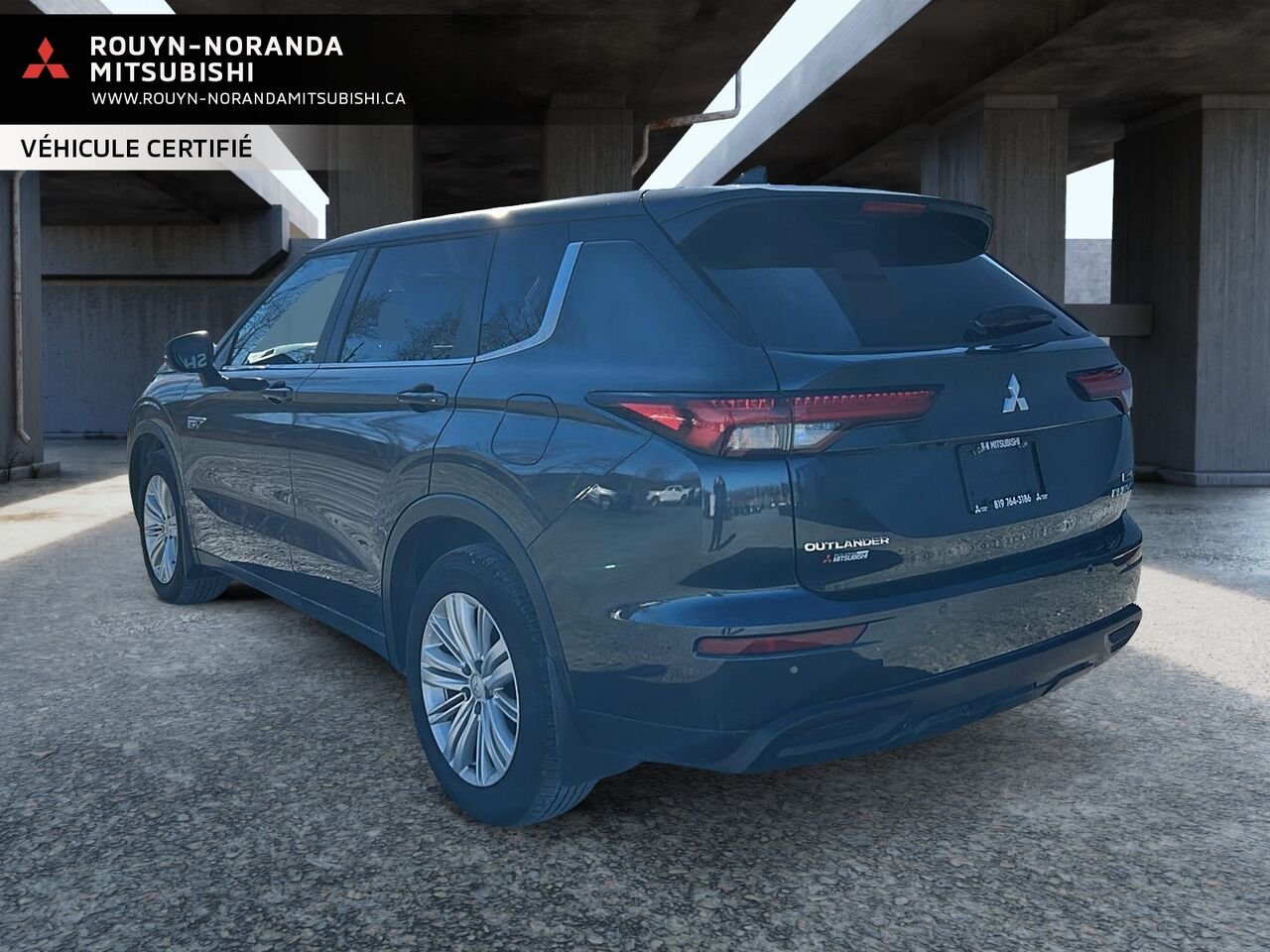 Mitsubishi Outlander PHEV ES S-AWC 2024 Gris Rouyn-Noranda - photo #3