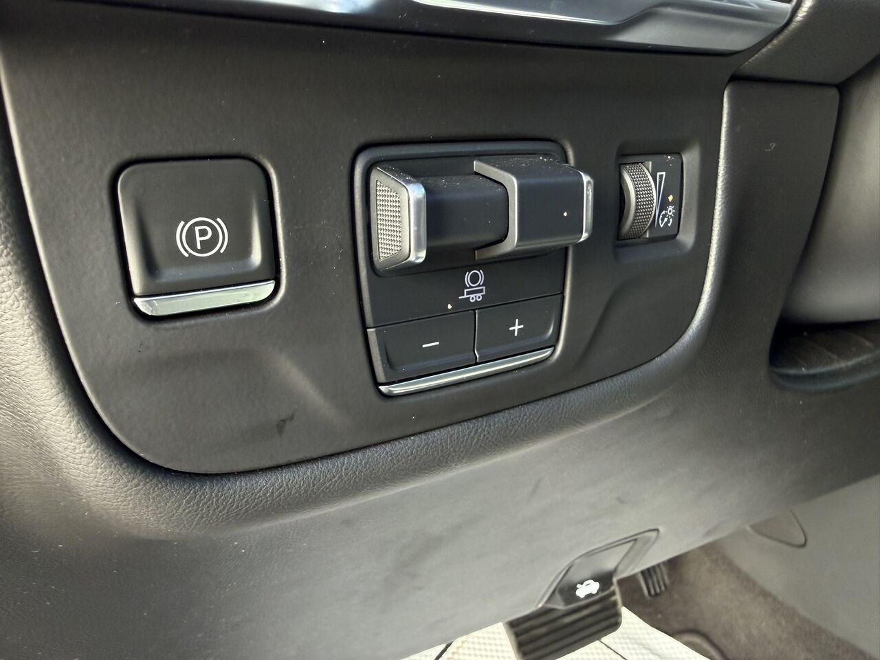 Cadillac Escalade PREMIUM LUXURY 4X4 FINANCEMENT À PARTIR 3.99% 2023 Noir Laval - photo #38