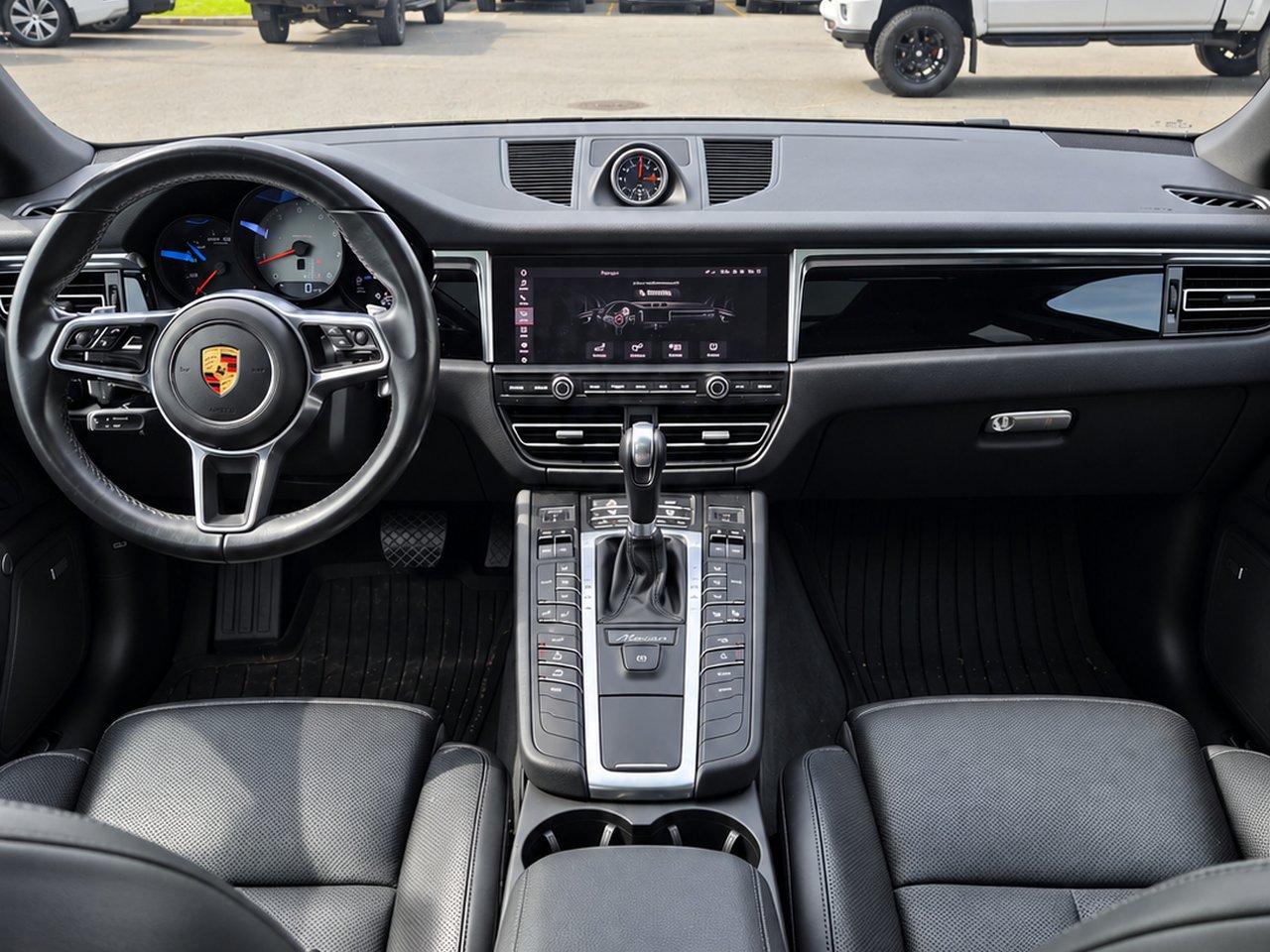 2019 Porsche Macan S White Granby - photo #13