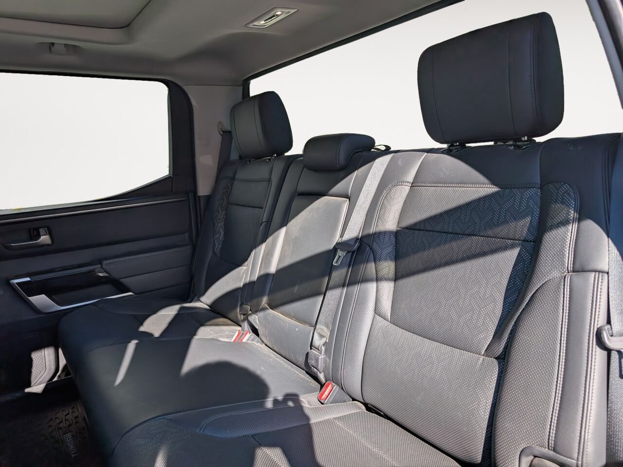 Toyota Tundra LIMITED/AWD/SIÈGES CHAUFFANTS ET VENTILLÉS/TOIT PANORAMIQUE OUVRANT/VOLANT CHAUFFANT/BLUETOOTH/AC 2023 Rouge Sherbrooke - photo #7