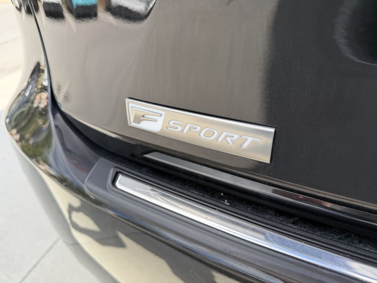 2022 Lexus RX Black Châteauguay - photo #10