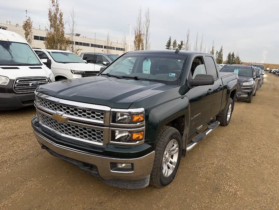 2014 Chevrolet Silverado 1500 LT Double Cab 5.3L | Tonneau Cover Rainforest Metallic