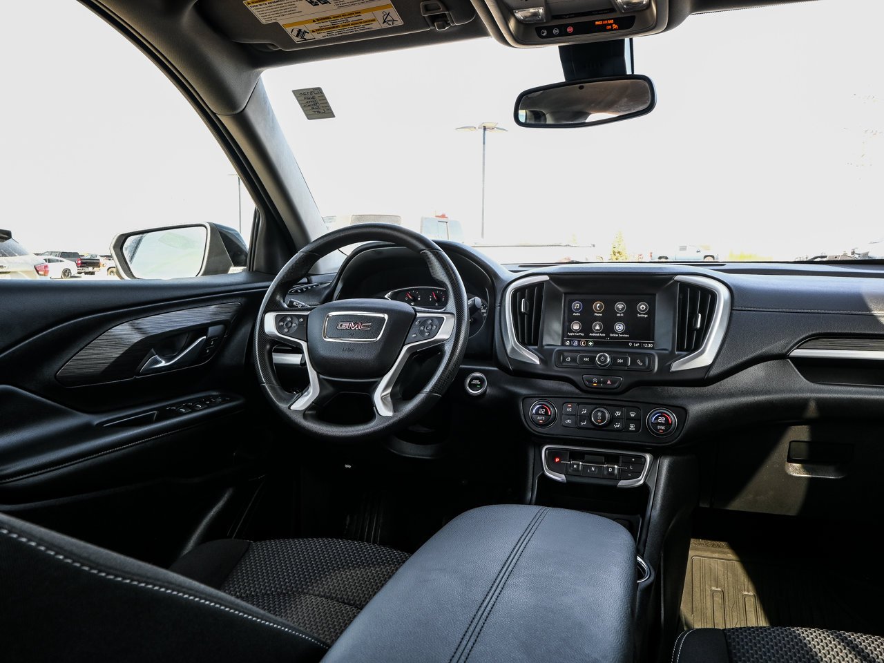 2024 GMC Terrain AWD 4dr SLE White Sherwood Park - photo #29