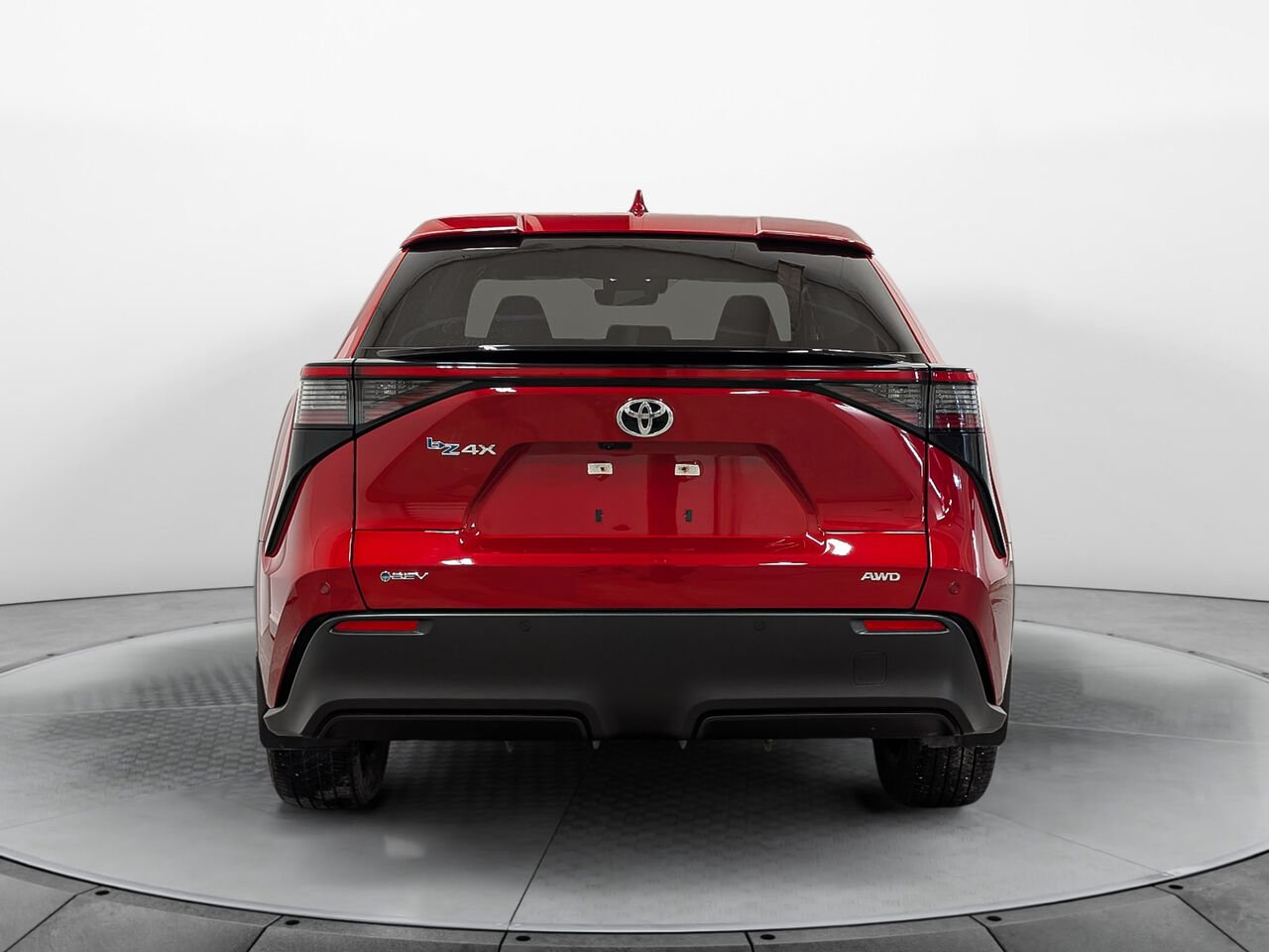 Toyota BZ4X XLE AWD Toit Ouvrant 2024 Rouge Sherbrooke - photo #4