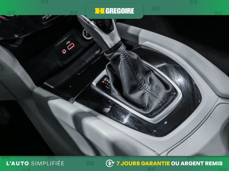 2019 Nissan Qashqai Blue Saint-Eustache - photo #20
