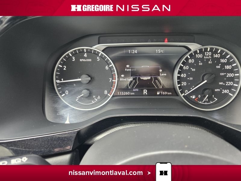 2024 Nissan Pathfinder White Laval - photo #16