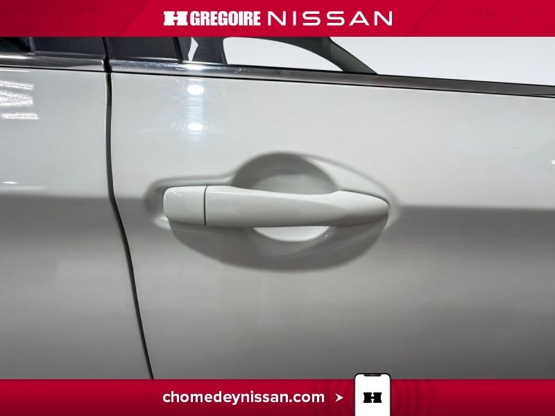 Nissan Qashqai 2023 Blanc Laval - photo #12