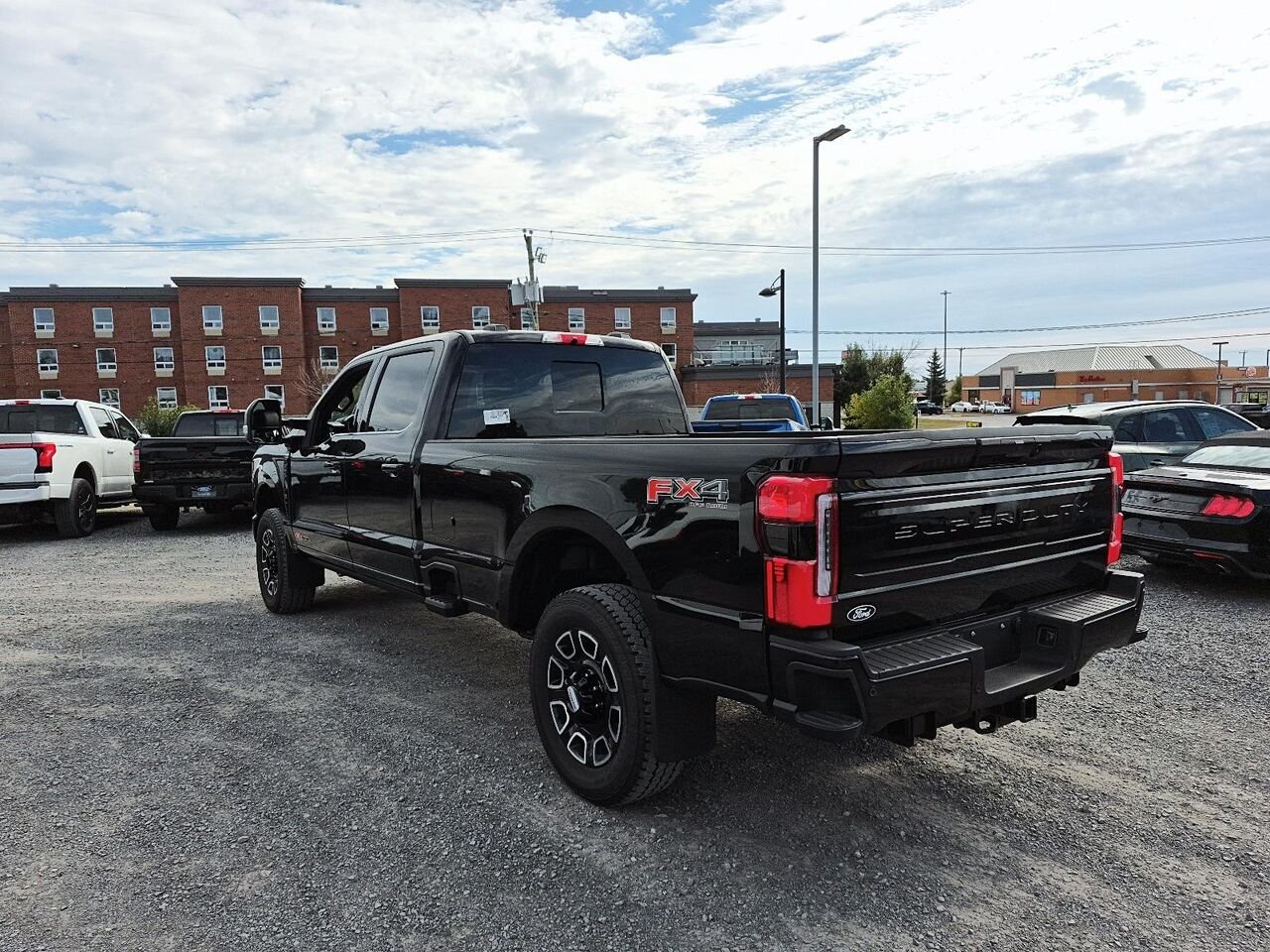 2027 Ford Super Duty F-250 SRW Agate Black Metallic Saint-Jérôme - photo #3