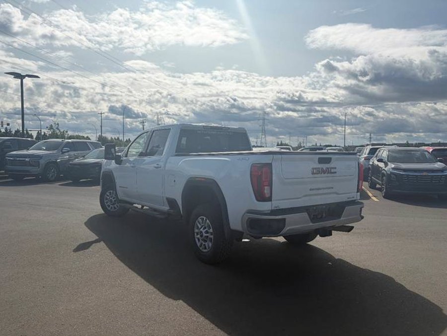 2023 GMC Sierra 2500HD SLE 6.6L | Heated Seats White