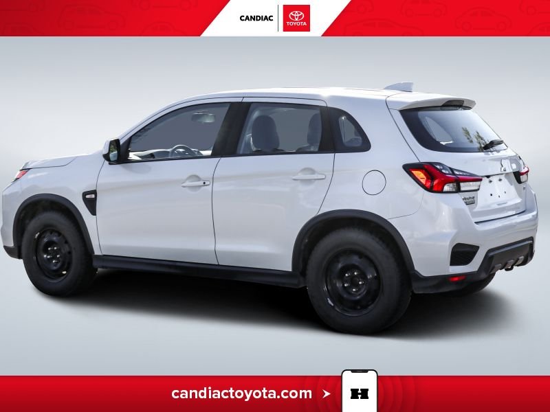 2022 Mitsubishi RVR White Saint-Eustache - photo #5