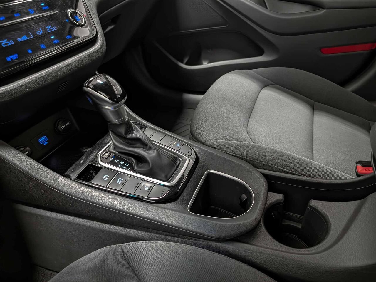 Hyundai IONIQ Hybrid Essential Sièges Chauffants 2021 Noir Sherbrooke - photo #21