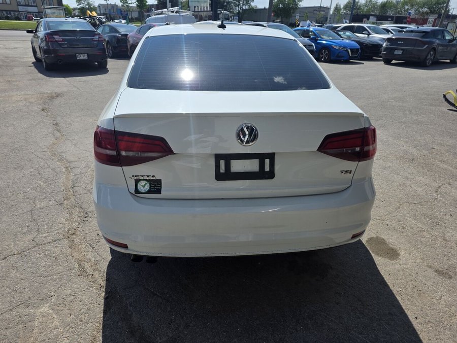 2017 Volkswagen Berline Jetta 2017 White