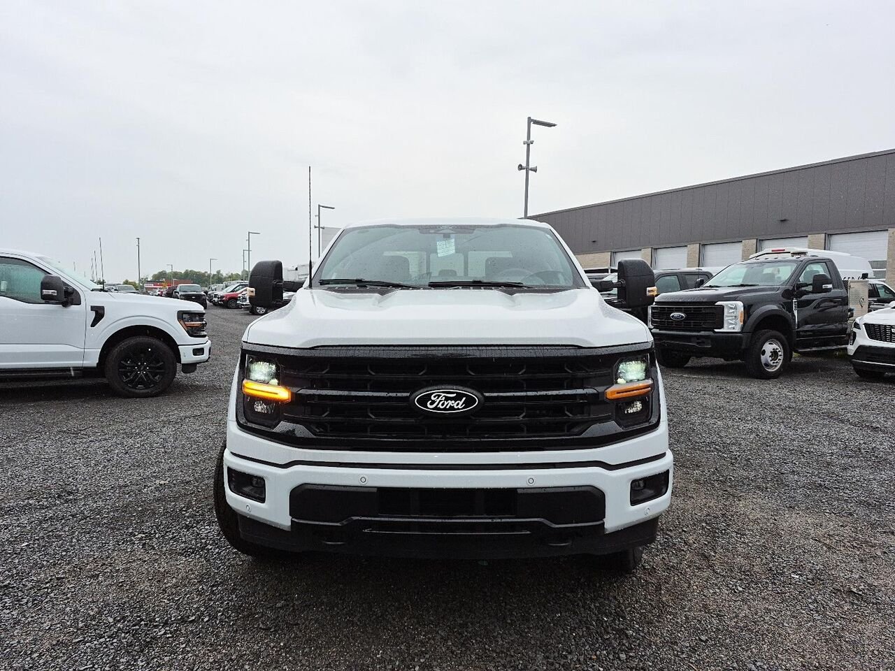 Ford F-150 2F037 | XLT 2026 Blanc Oxford Saint-Jérôme - photo #1