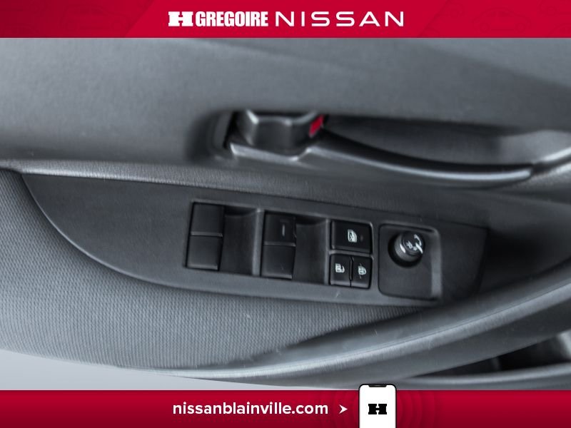 2022 Toyota Corolla Blue Blainville - photo #20