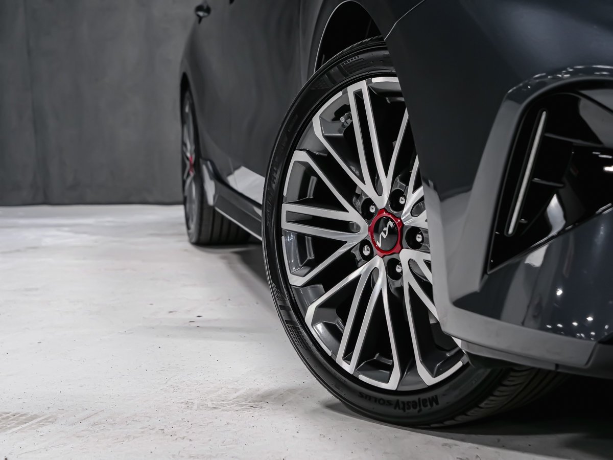 2023 Kia Forte5 GT Montreal - photo #15