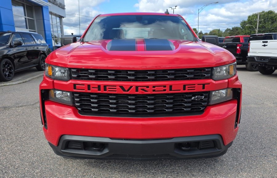 CHEVROLET Silverado 1500 Custom 4X4 2022 Rouge