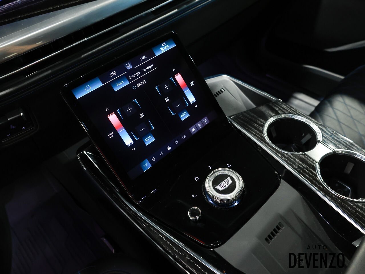 Cadillac Escalade IQ 2025 Noir Saint-Eustache - photo #17