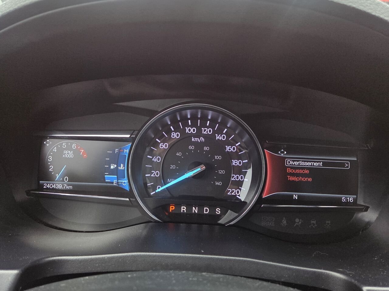 Ford Explorer XLT AWD 2018 Noir Granby - photo #17