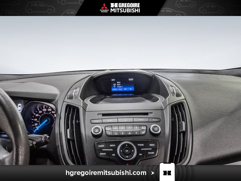 2018 Ford Escape White Blainville - photo #27