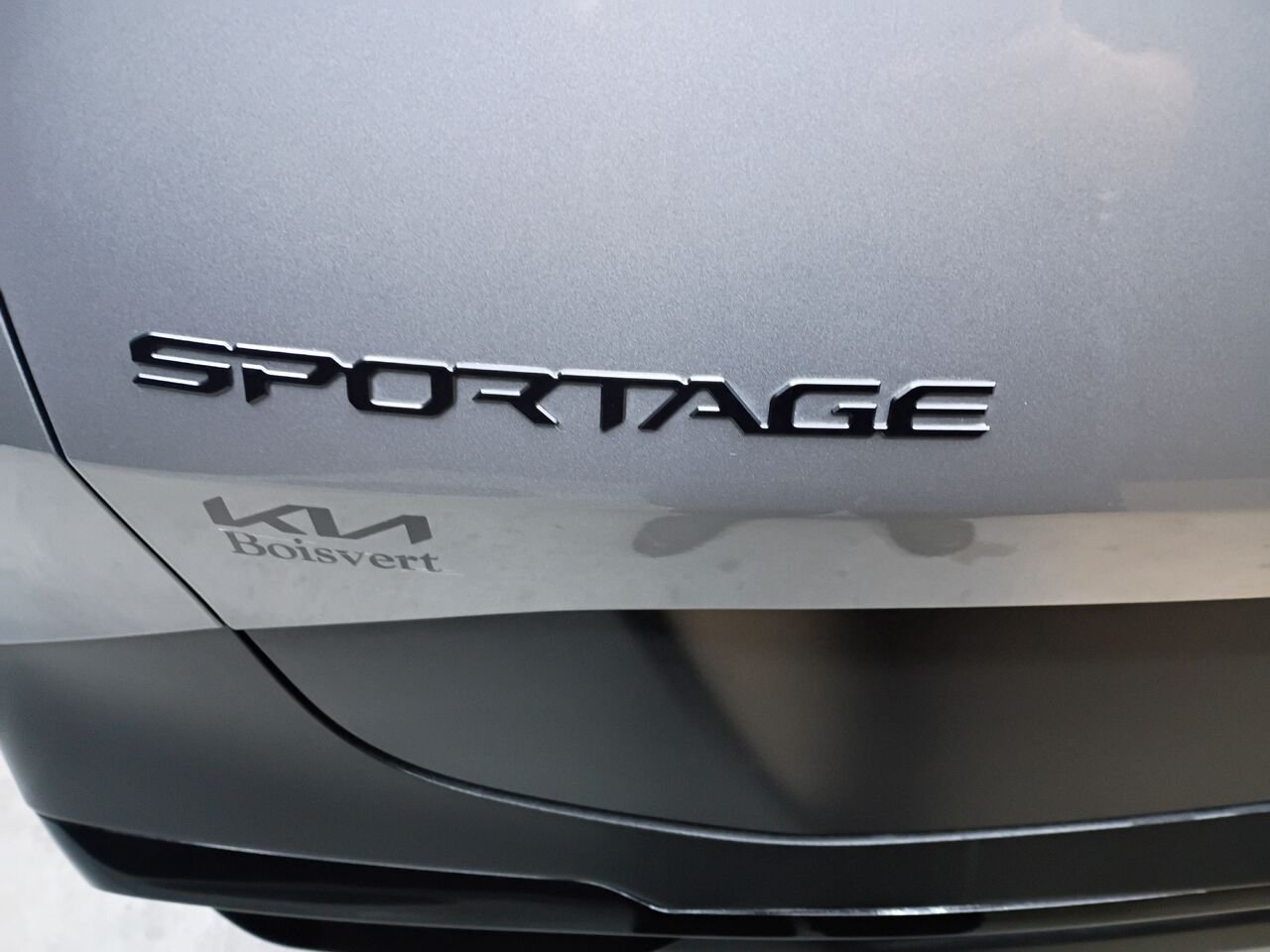 2025 Kia Sportage Grey Blainville - photo #8