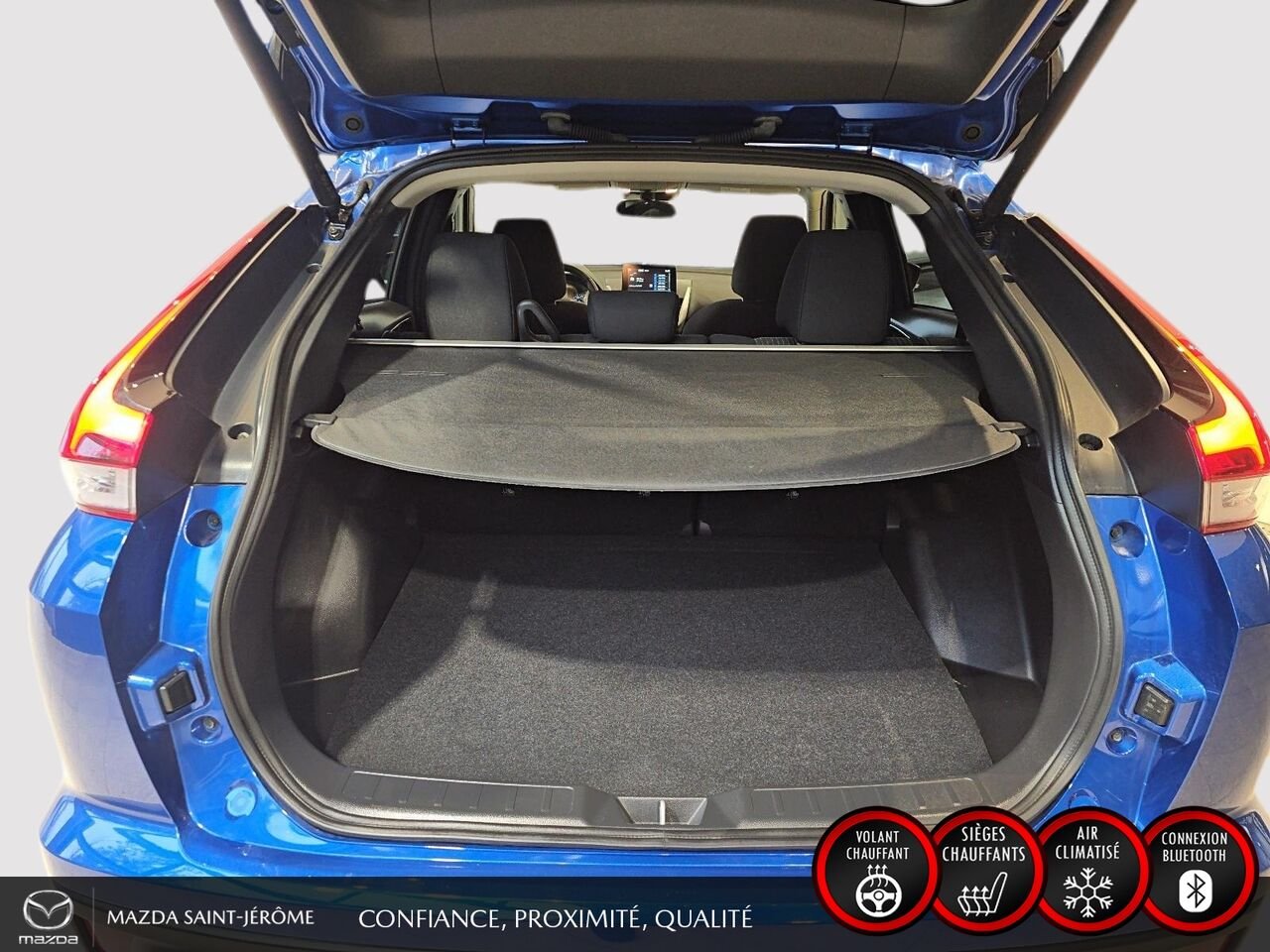 2025 Mitsubishi Eclipse Cross SEL | AWD | MAGS | PUSH START | Blue Saint-Jérôme - photo #21