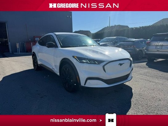 2025 Ford Mustang Mach-E Select AWD CUIR GR ELECTRIQUE BAS KILO White