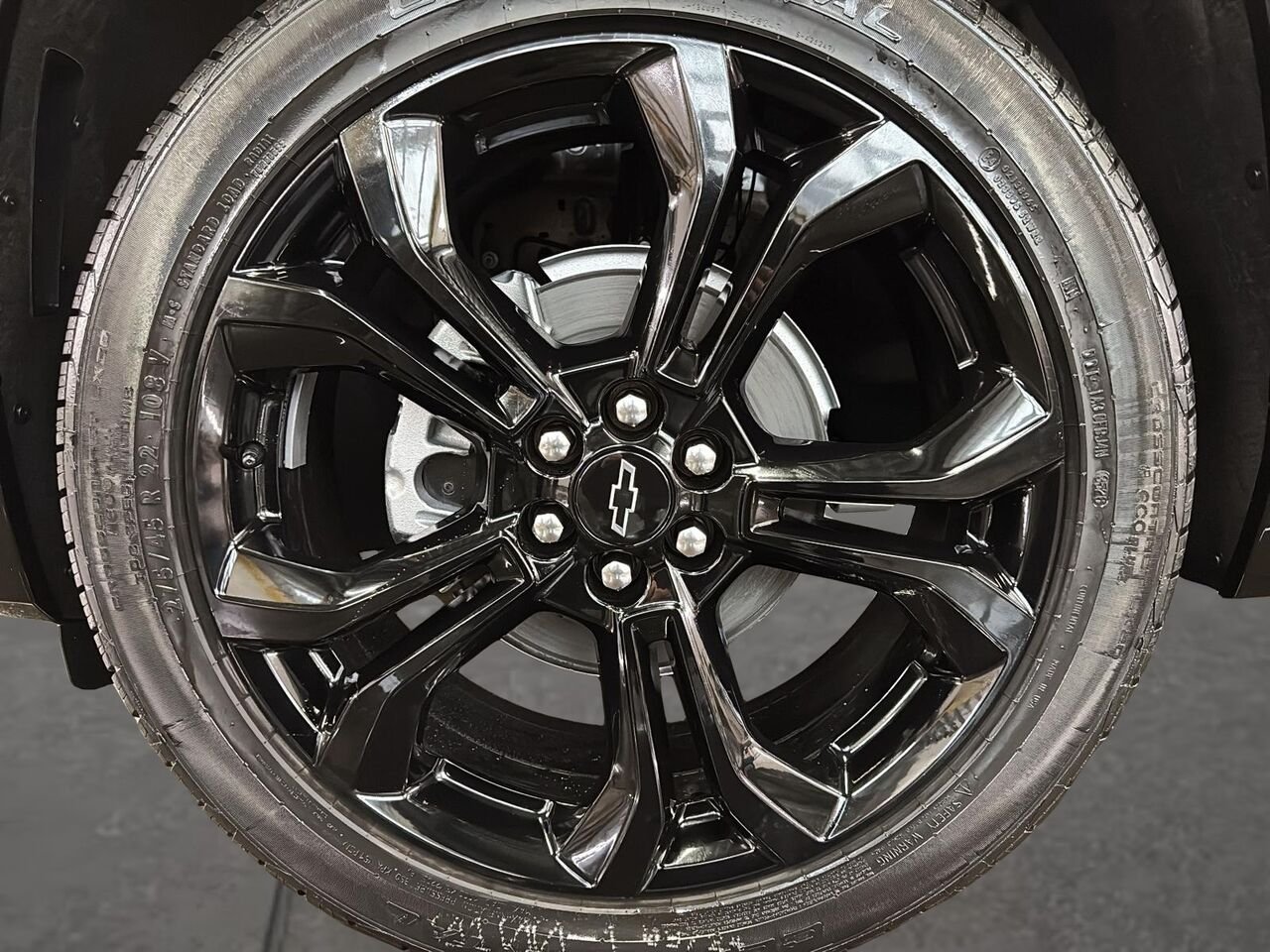 CHEVROLET Traverse RS 2027 NOIR MOSAIQUE METALLISE Saint-Hyacinthe - photo #6