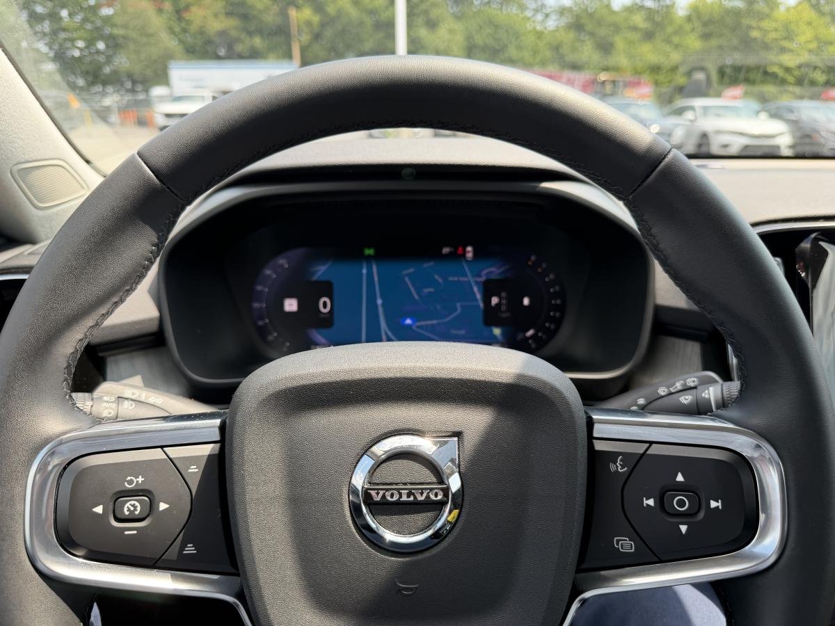 Volvo XC40 2024 Noir  - photo #15