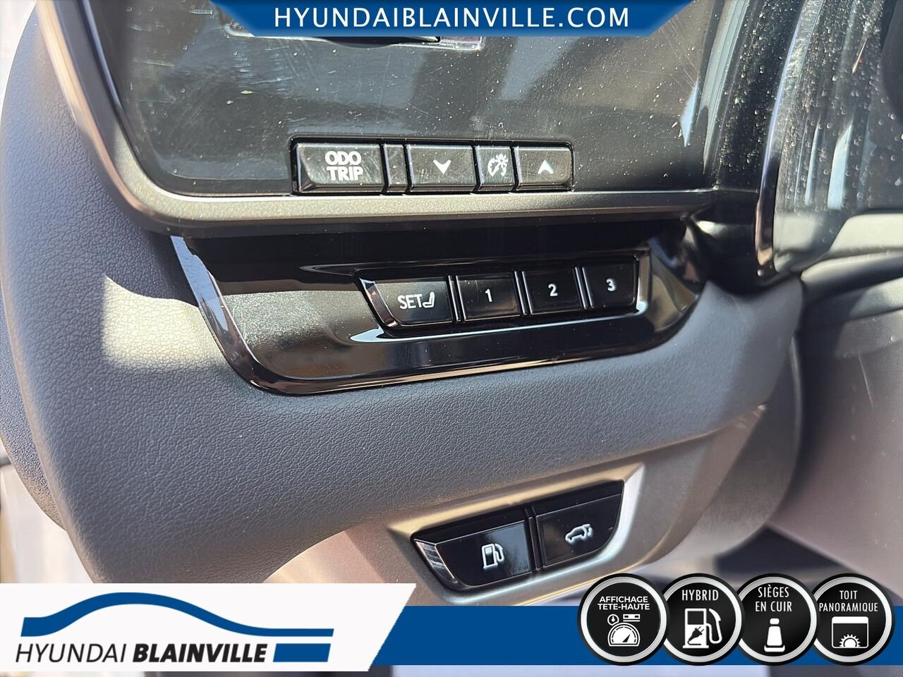 2023 Lexus RX White Blainville - photo #15