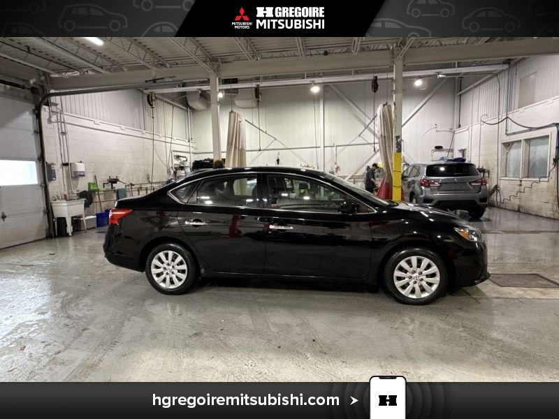 2018 Nissan Sentra Black Saint-Eustache - photo #10