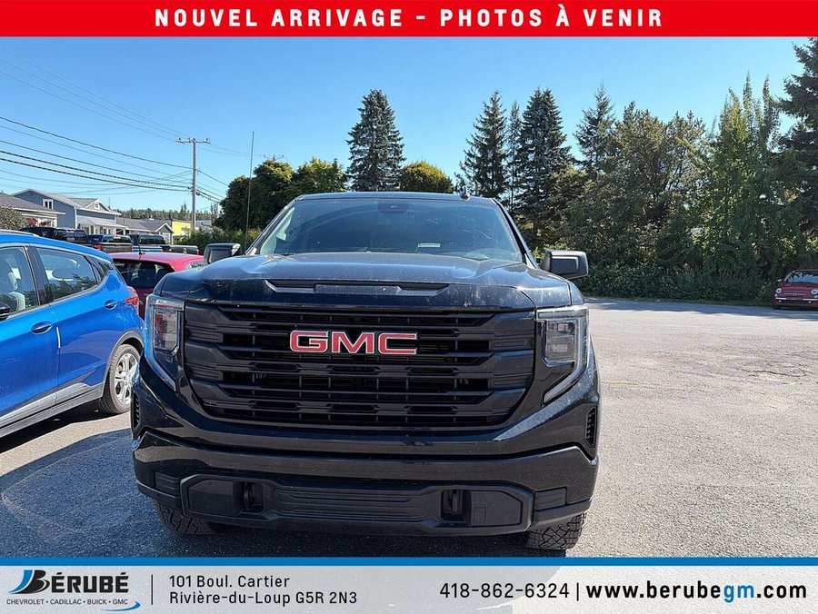 GMC 1500 4RM, CAISSE COURTE, CAB. MULTIPLAC Pro cabine multiplace 4RM 147 po 2024 Noir