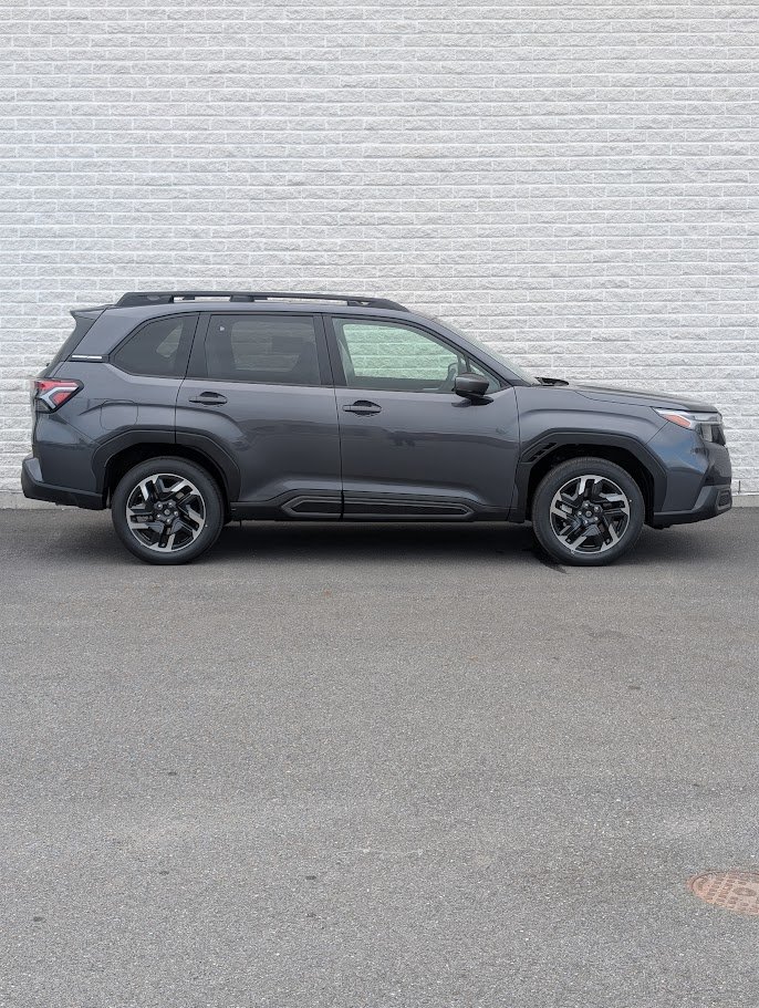 SUBARU Forester LIMITED 2026 Gris magnétite métallisé Saint-Hyacinthe - photo #2