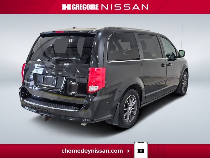 2017 Dodge GR Caravan Black Laval - photo #8