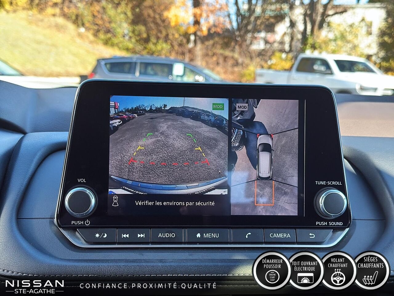 Nissan Rogue SV TI | 1 PROPRIÉTAIRE | TOIT OUVRANT PANORAMIQUE | CAMÉRA 360° | CARPLAY 2023 Gris Saint-Jérôme - photo #21