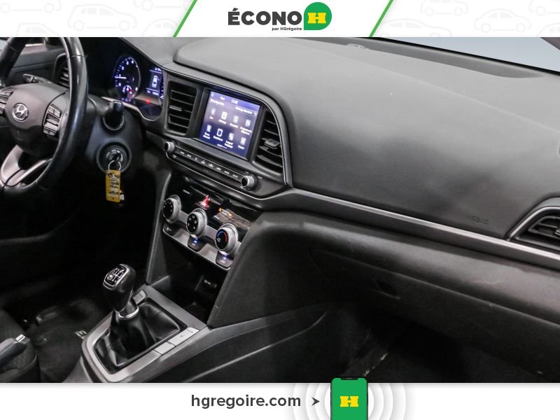 Hyundai Elantra 2020 Gris Blainville - photo #24