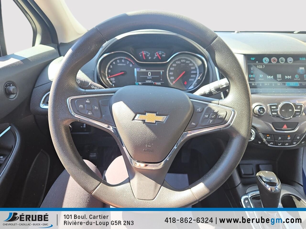 Chevrolet CRUZE Hatchback LT 2017 Gris Rivière-du-Loup - photo #6