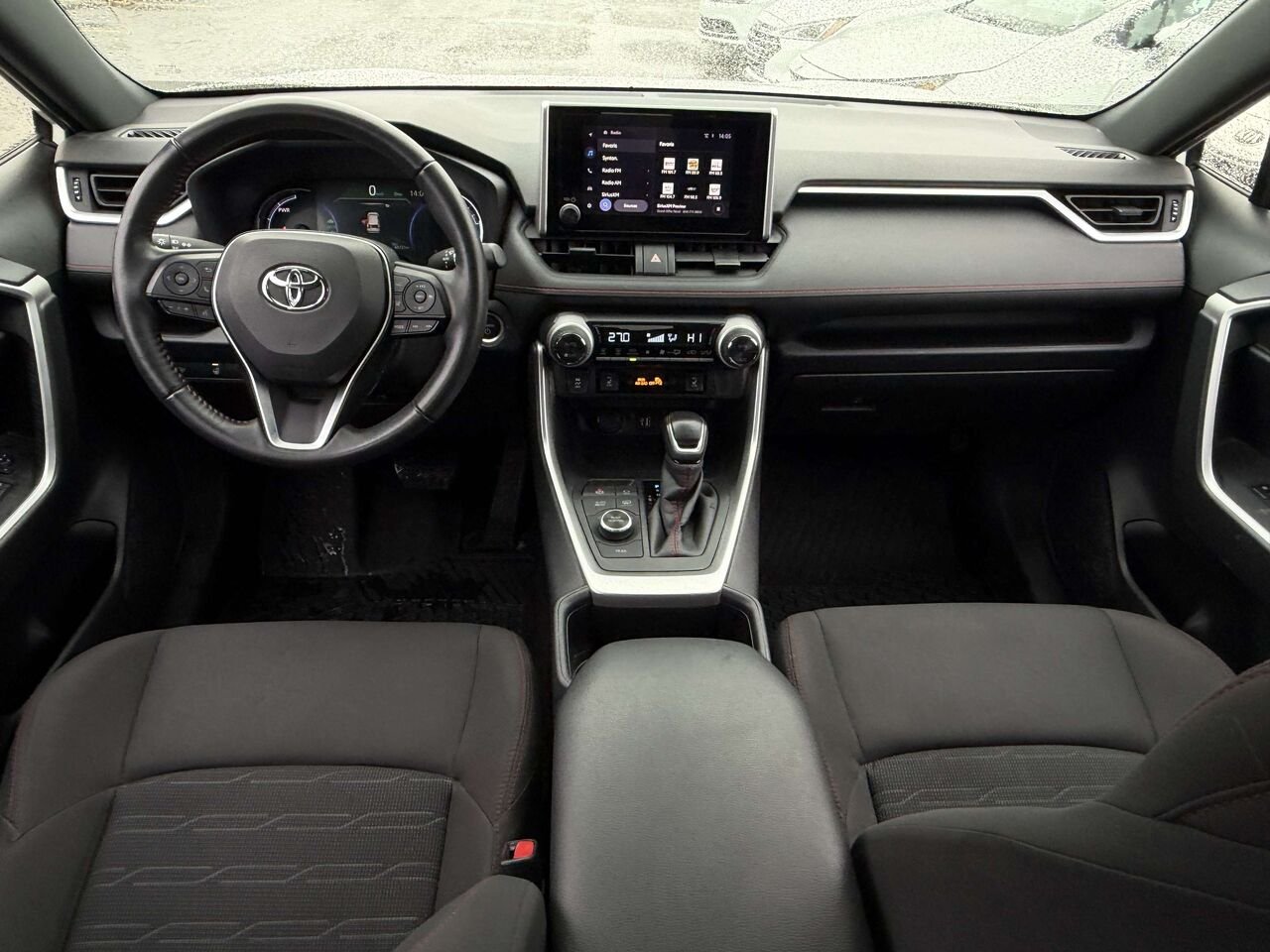 2024 Toyota RAV4 Prime White Gatineau - photo #15