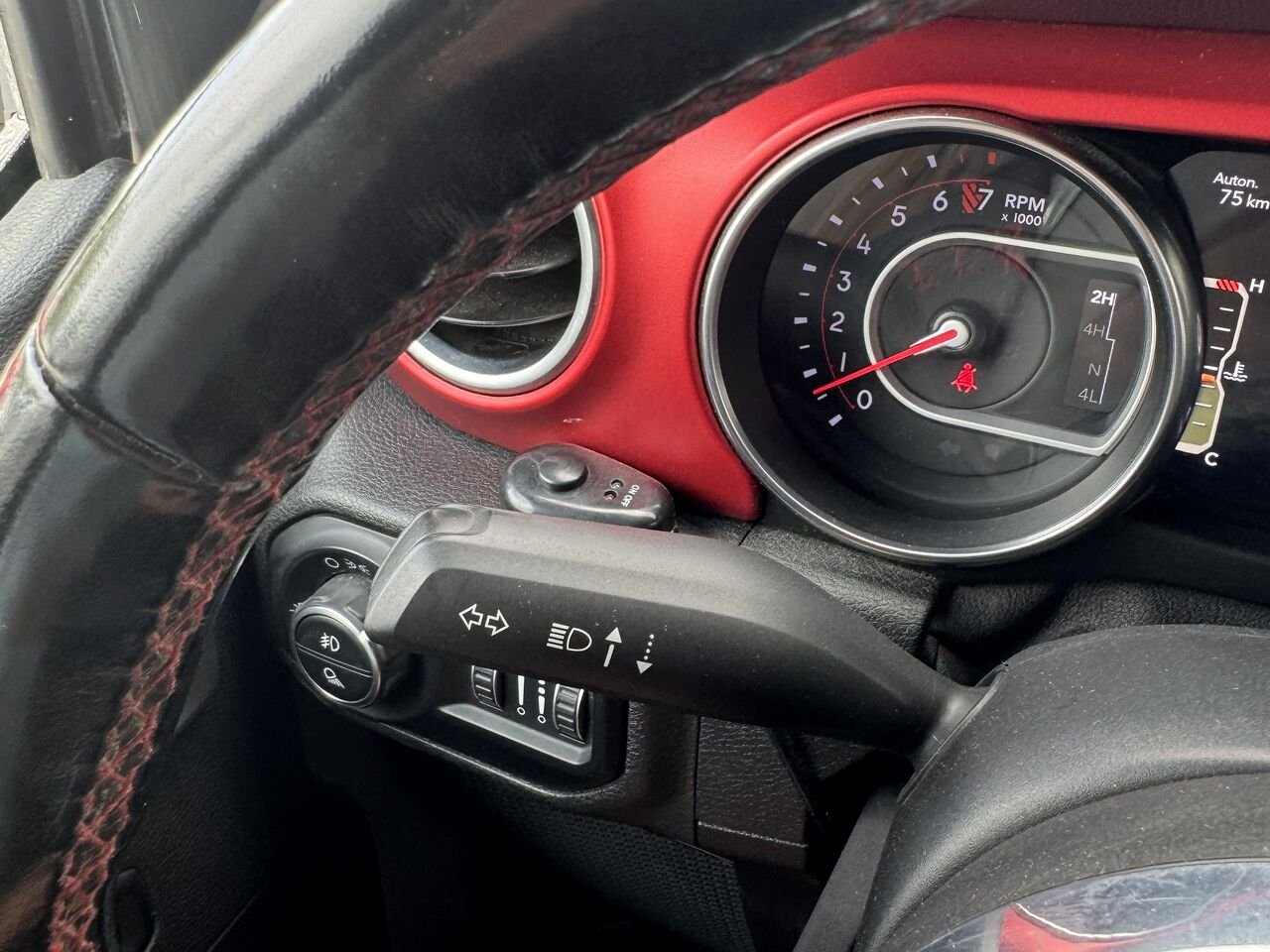 2020 Jeep Gladiator Rubicon Grey Granby - photo #20