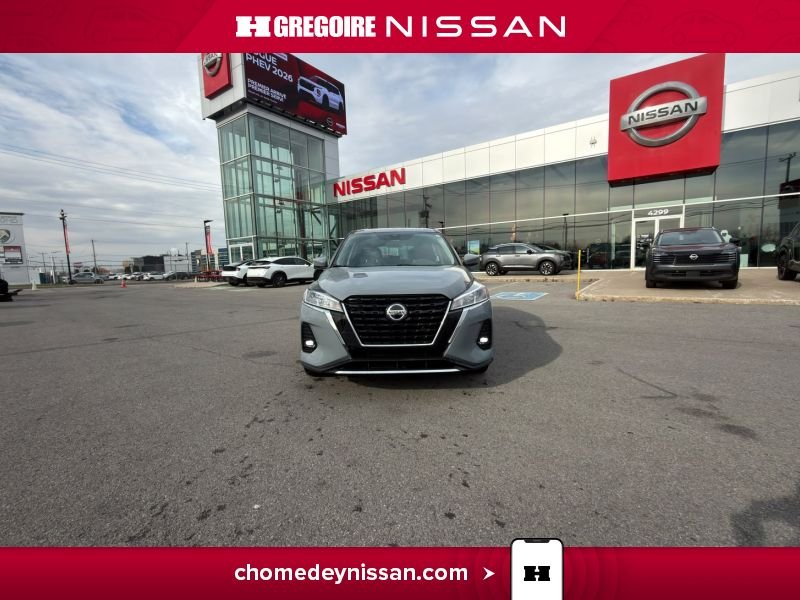 2021 Nissan Kicks Grey Laval - photo #2