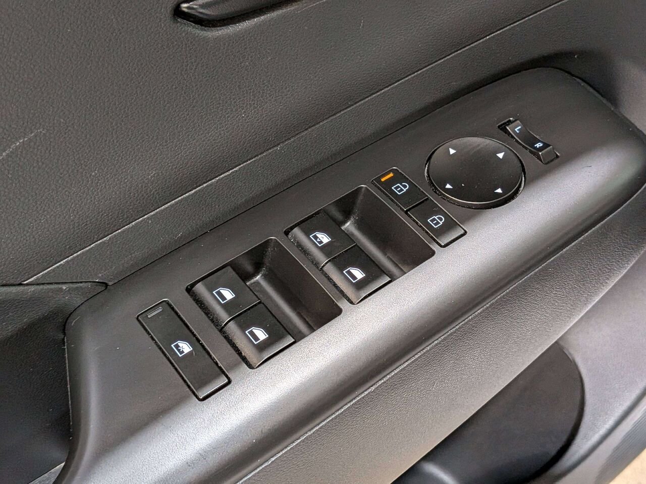 Hyundai Kona 2.0L Essential FWD 2024 Blanc Val-David - photo #30