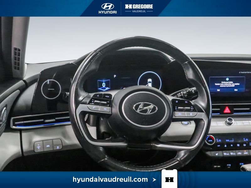 2023 Hyundai Elantra Grey Blainville - photo #20