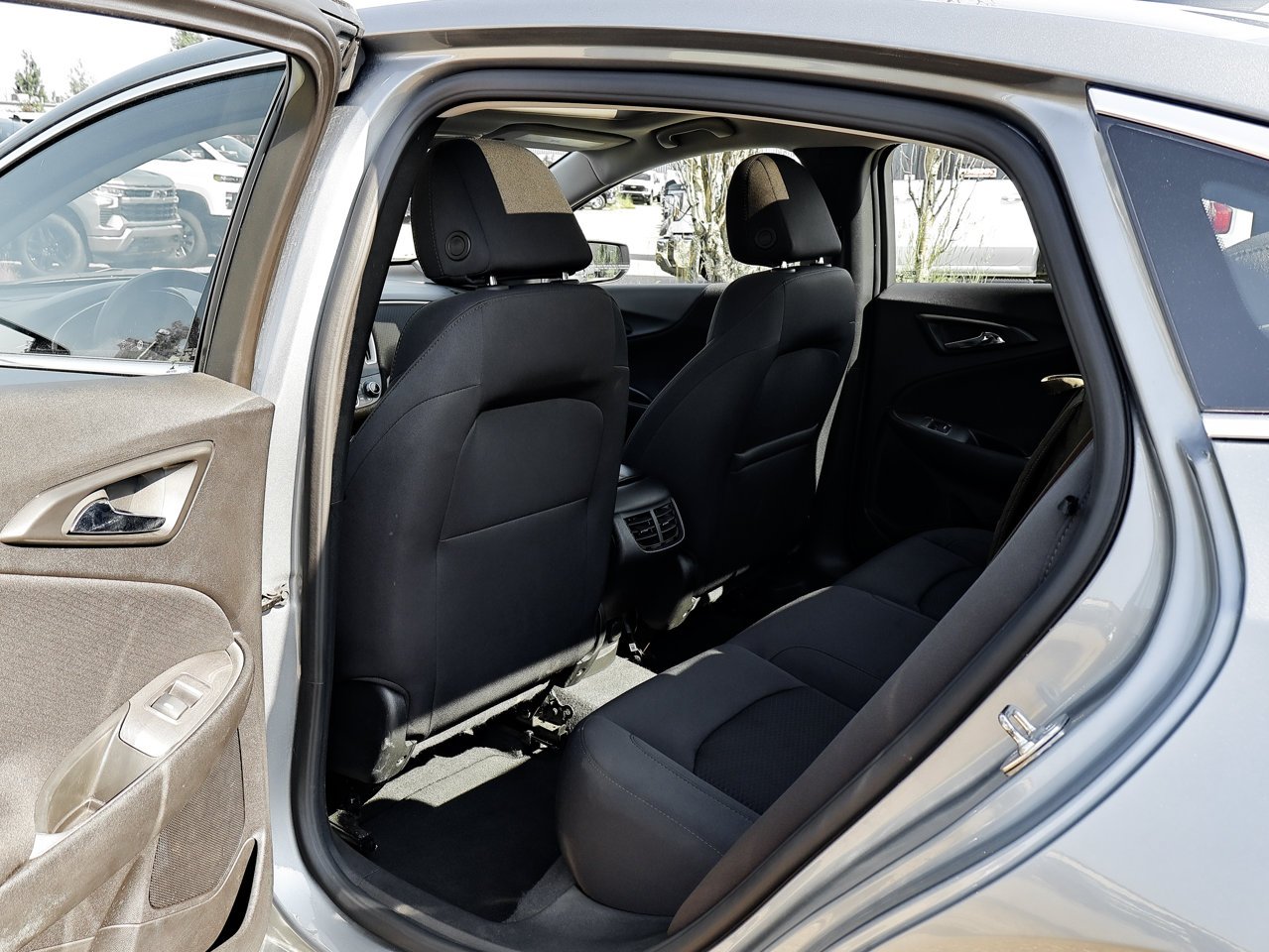 2024 Chevrolet Malibu 4dr Sdn 1LT Grey Sherwood Park - photo #26