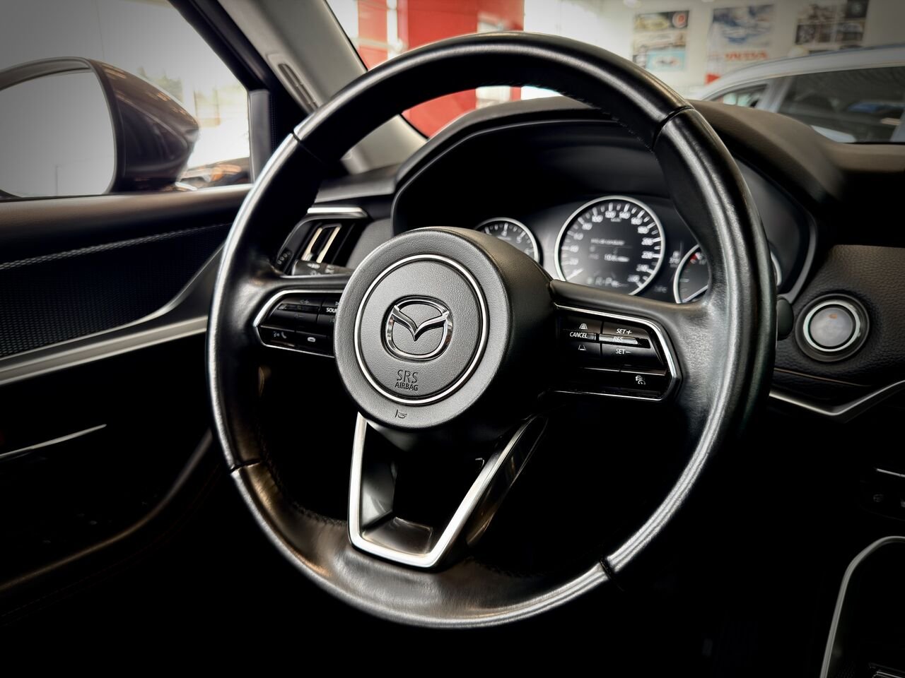 2024 Mazda CX-90 hybride léger Black Notre-Dame-des-Prairies - photo #24