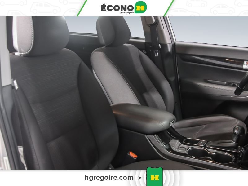 Kia Sorento 2015 Argent Laval - photo #23