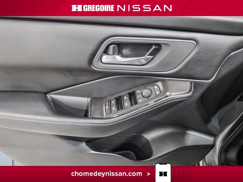 2025 Nissan Rogue Grey Blainville - photo #14